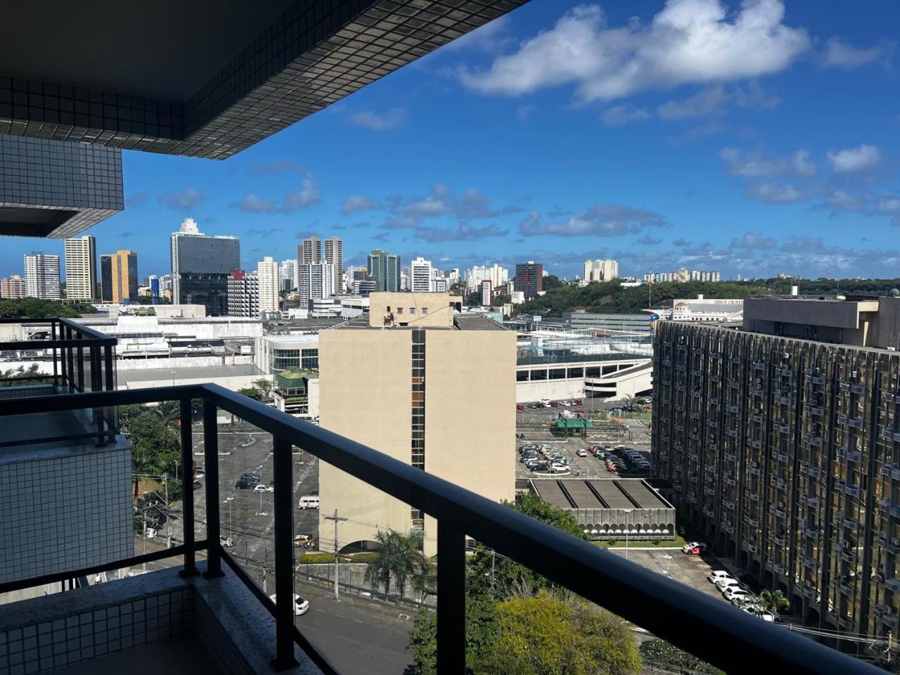 Novo Frente Metro, Ao Lado Shopping Bahia