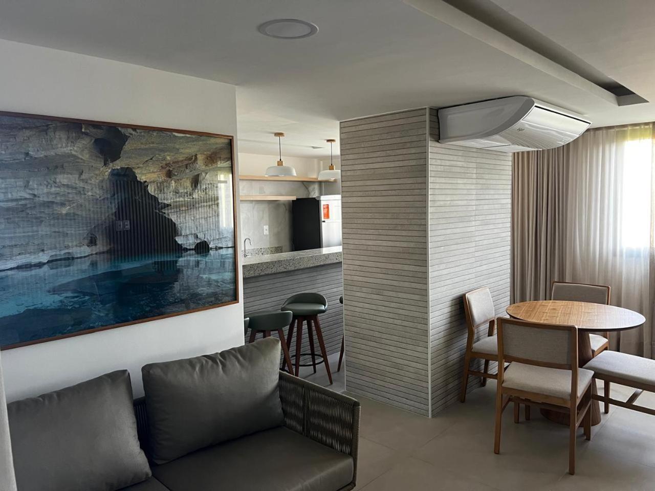 Apartamento Novo Frente Metro, Ao Lado Shopping Bahia